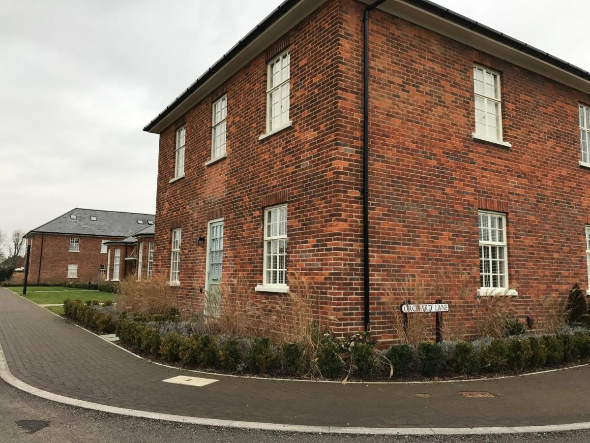 Villa The Officers' Mess - The Garden Quarter Bicester Exterior foto